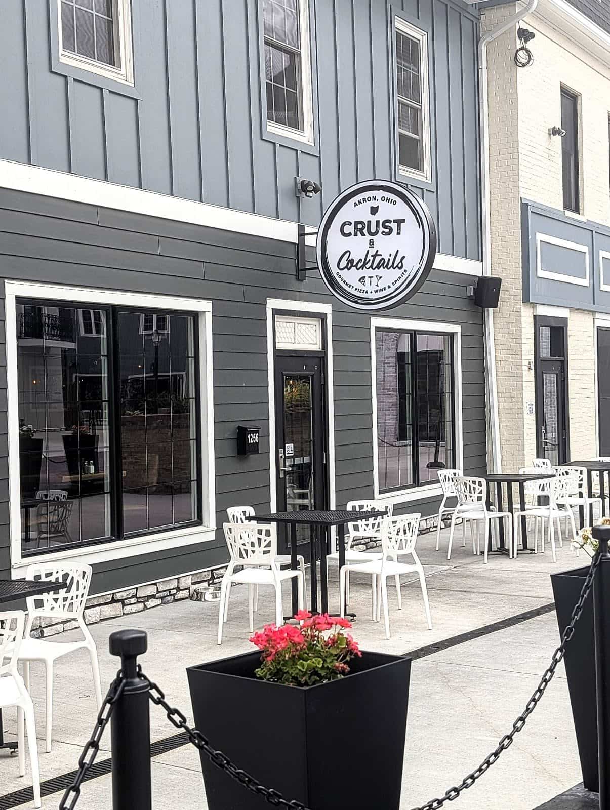 Crust & Cocktails storefront in Liberty Commons, Akron